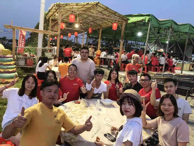 合景盛世集團(tuán)八周年慶典活動(dòng)圓滿落幕 合景盛世集團(tuán)八周年慶典活動(dòng)圓滿落幕