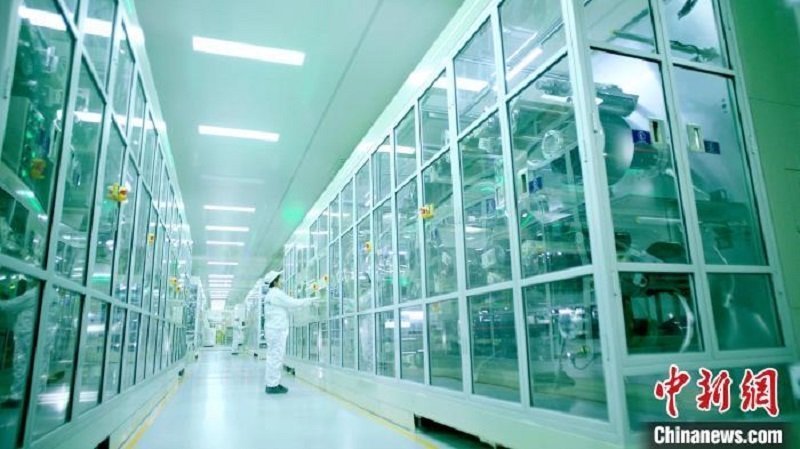 圖為資料圖,海辰儲(chǔ)能M1生產(chǎn)線。?曾欣平供圖 圖為資料圖,海辰儲(chǔ)能M1生產(chǎn)線。?曾欣平供圖